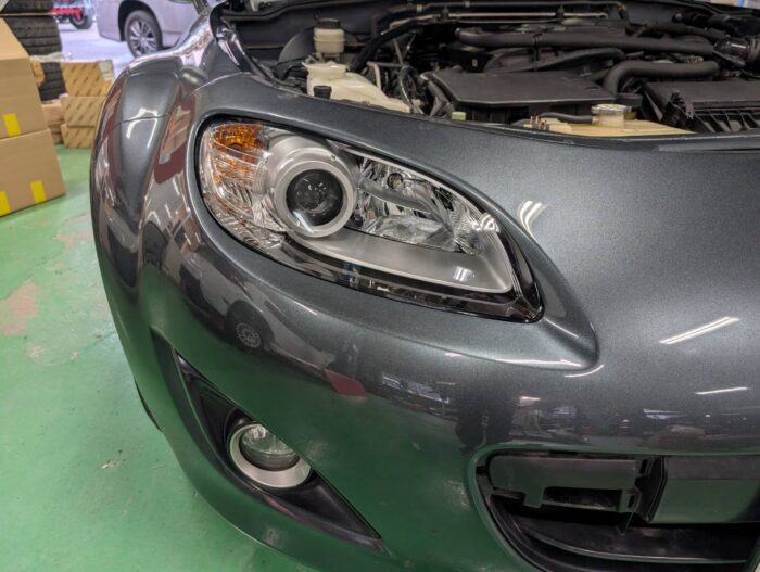 ヘッドライト殻割り